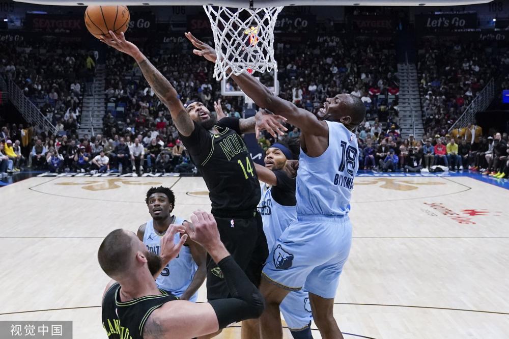 也彰显了球 也彰显了球