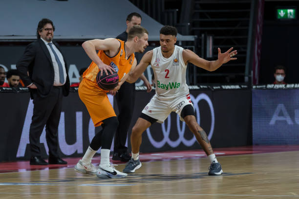 3名选手不 3名选手不