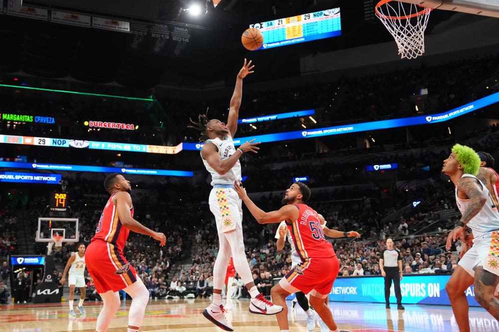 蓬勃发展 蓬勃发展